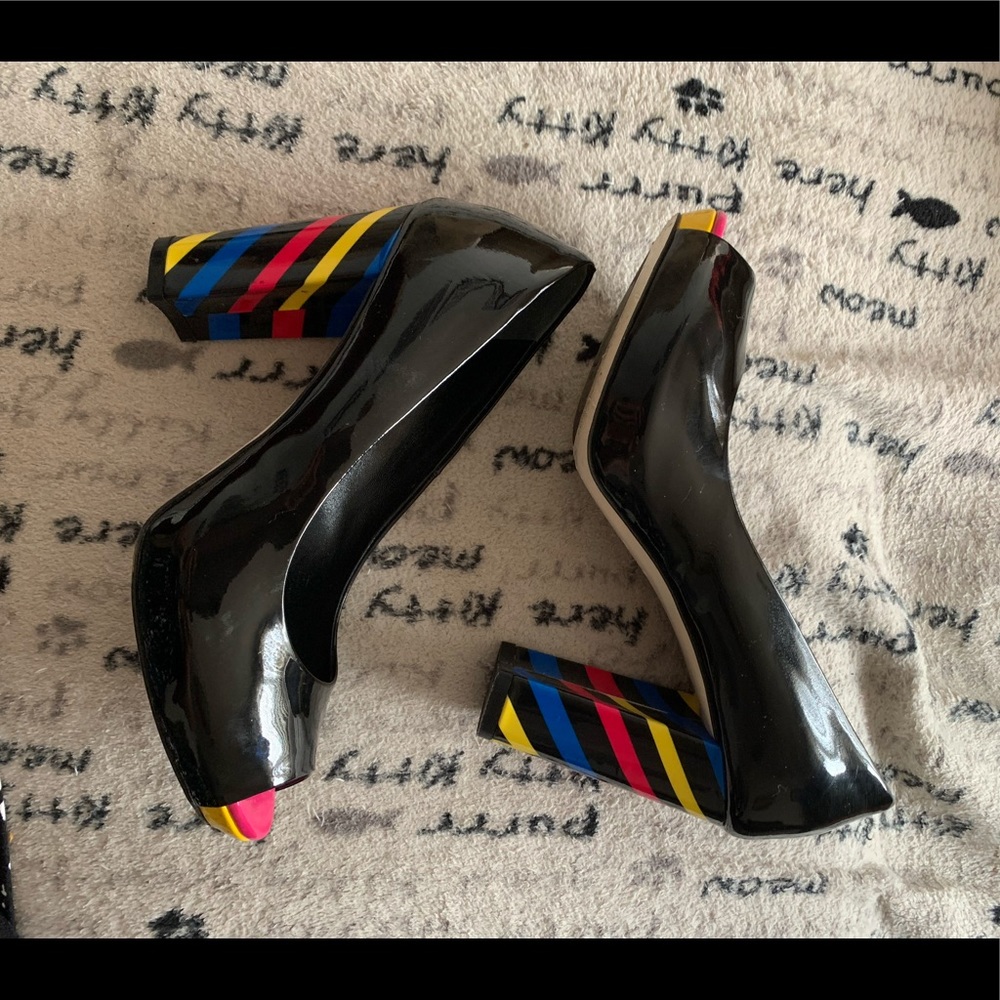 Loriblu made in Italy woman’s patent leather 🤩 pumps size 36.5